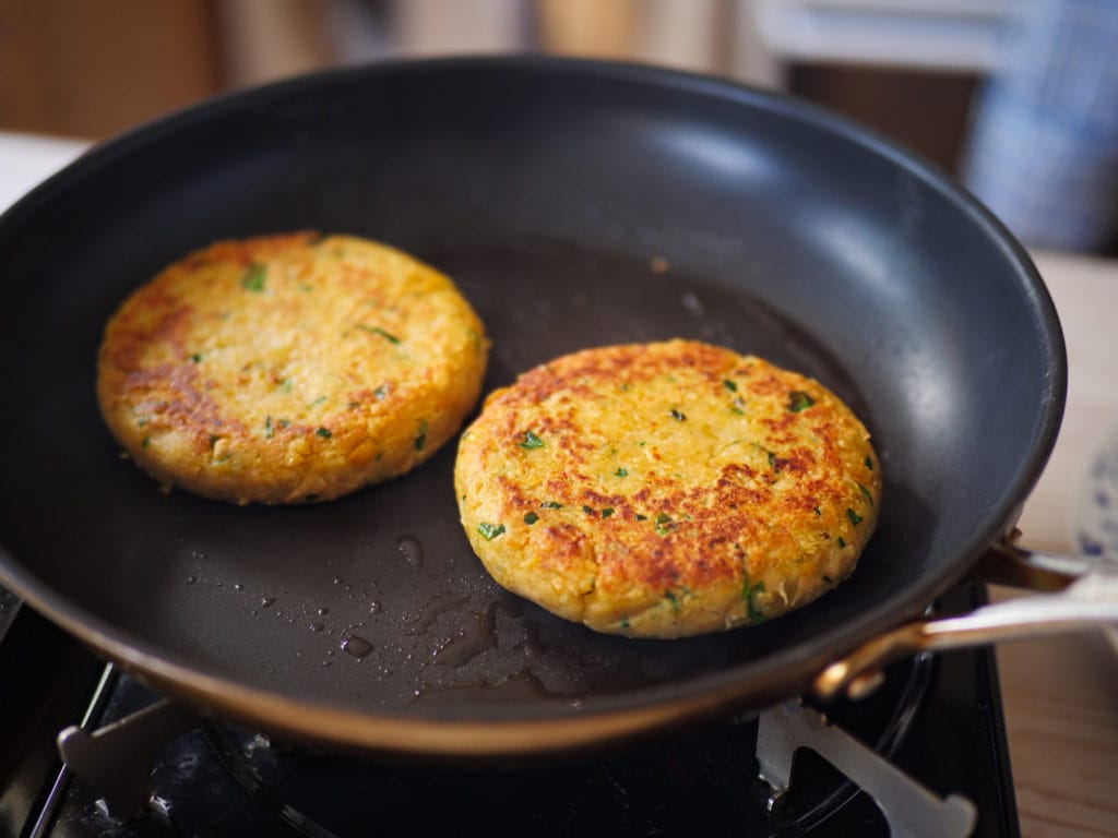 cómo preparar hamburguesas de garbanzo