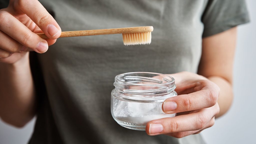 Usos secretos de la pasta de dientes que no podrás creer