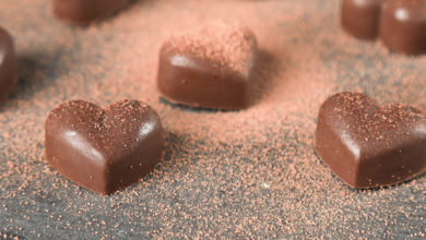 Aprende a hacer chocolates en forma de corazón